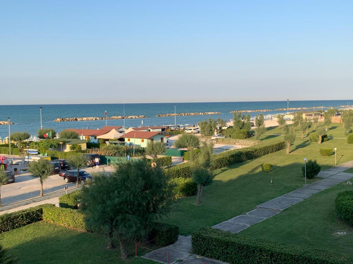 Al Mare Apartament Apartment Fano Ngoại thất bức ảnh