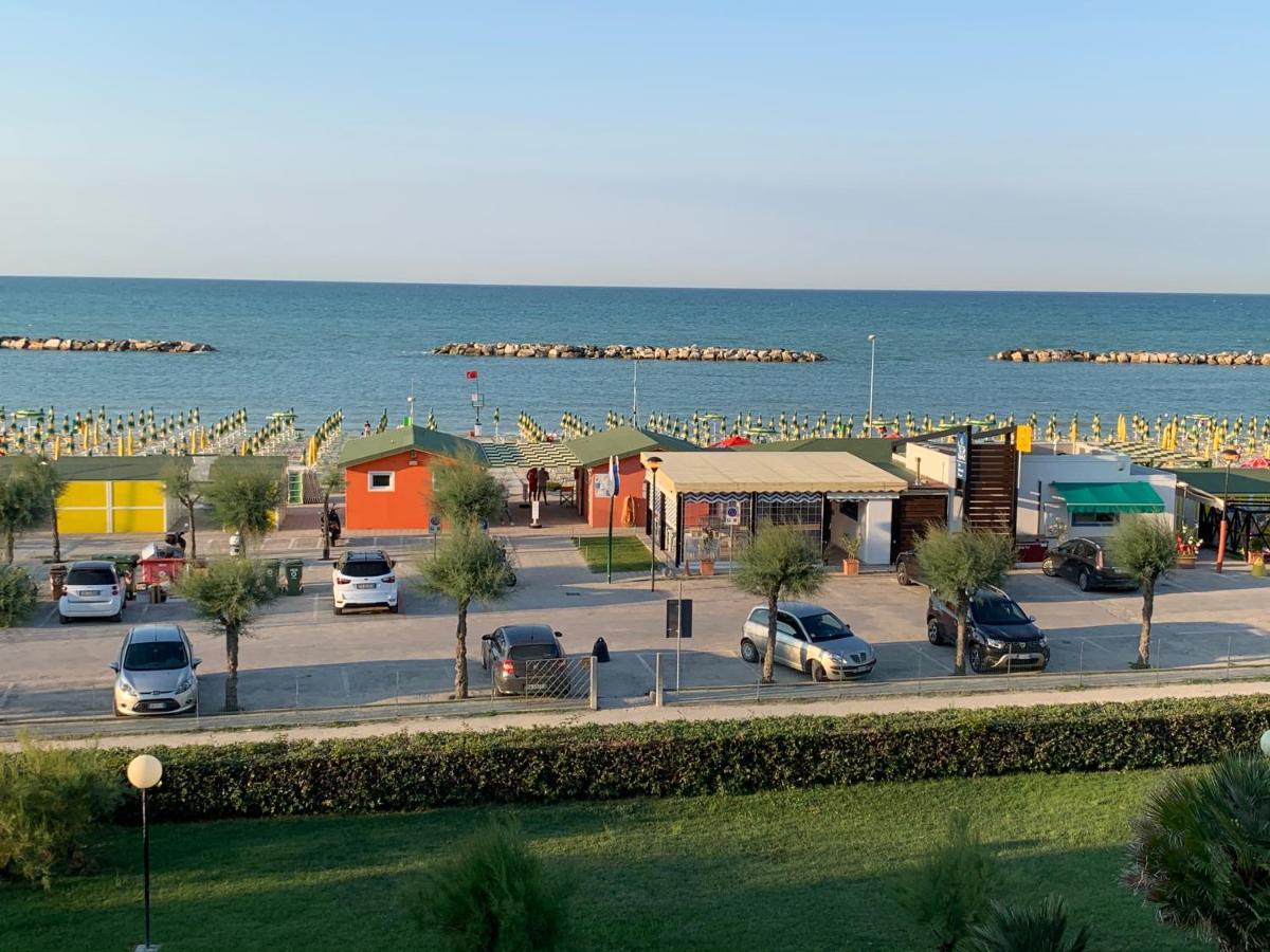 Al Mare Apartament Apartment Fano Ngoại thất bức ảnh