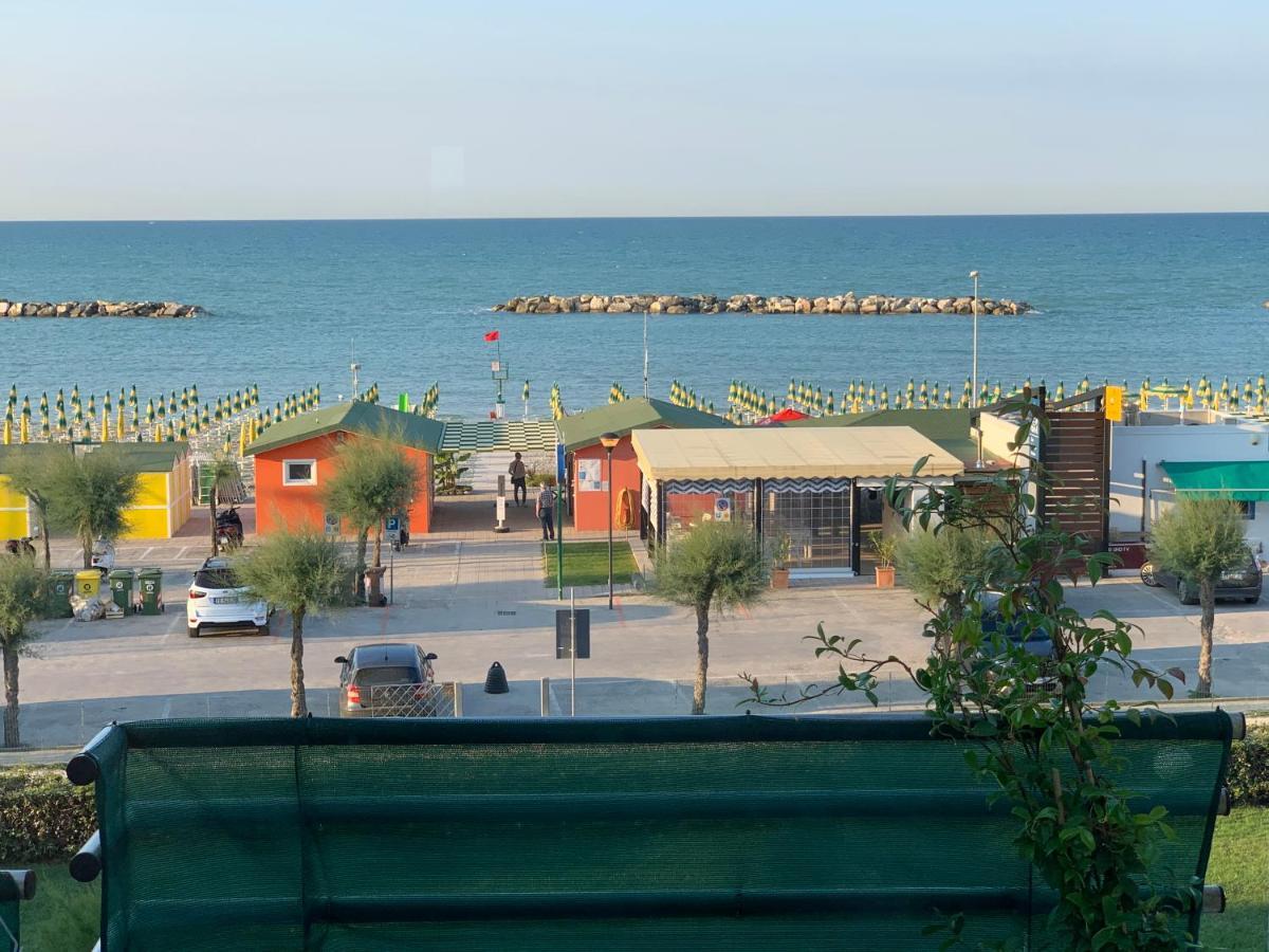 Al Mare Apartament Apartment Fano Ngoại thất bức ảnh